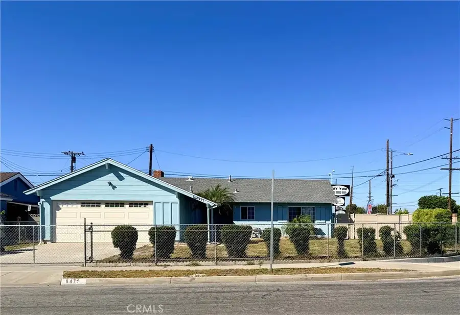 8471 Rembrandt Drive, Huntington Beach, CA 92647 - #2