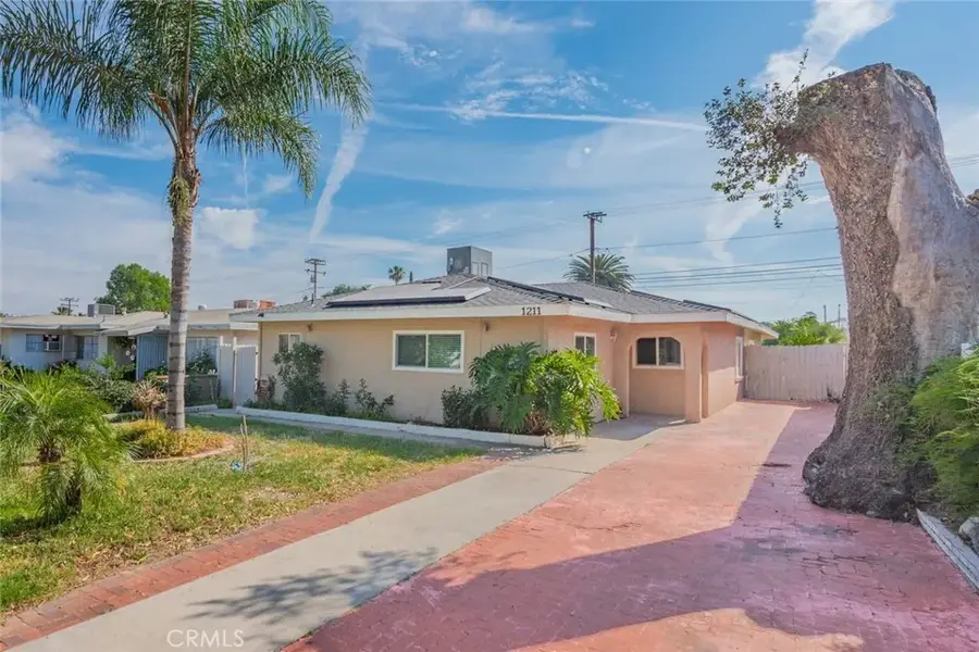 1211 S Merrill, Corona, CA 92882 - #2