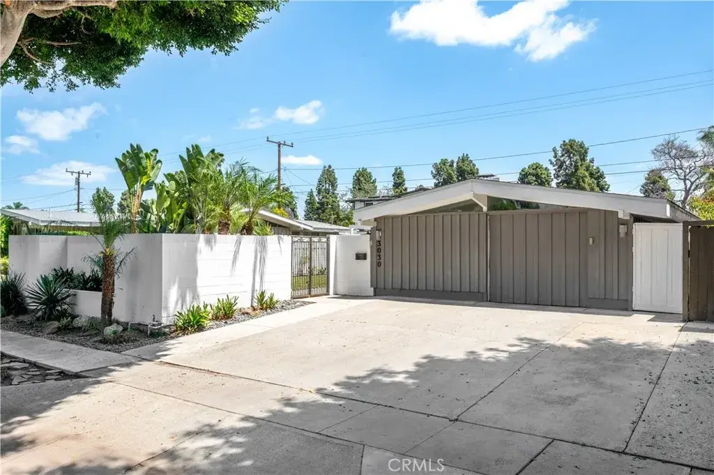 3030 Roxanne Avenue, Long Beach, CA 90808 - #1