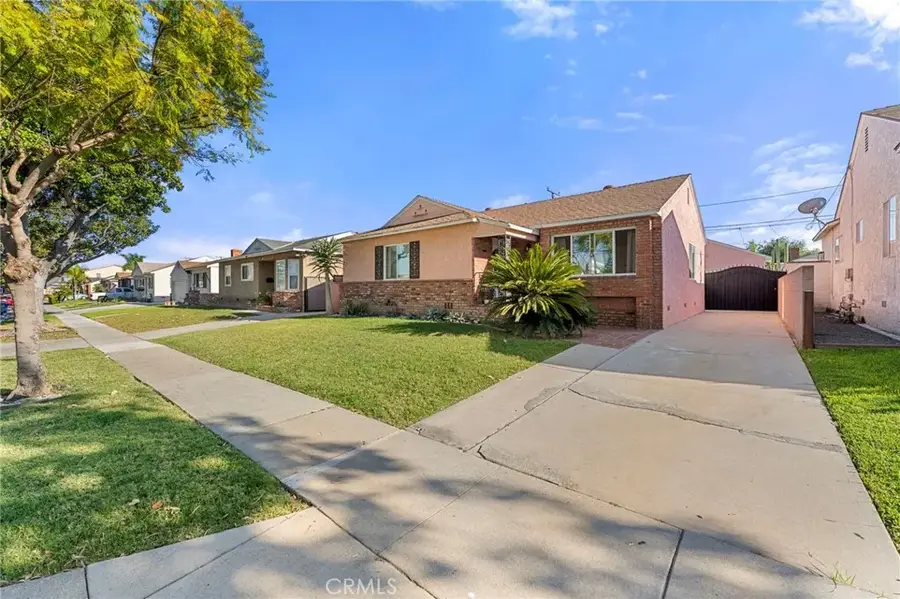 2412 Del Amo, Lakewood, CA 90712 - #2