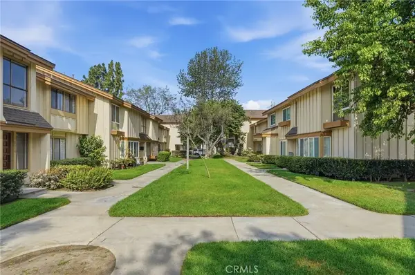 9646 Karmont, South Gate, CA 90280