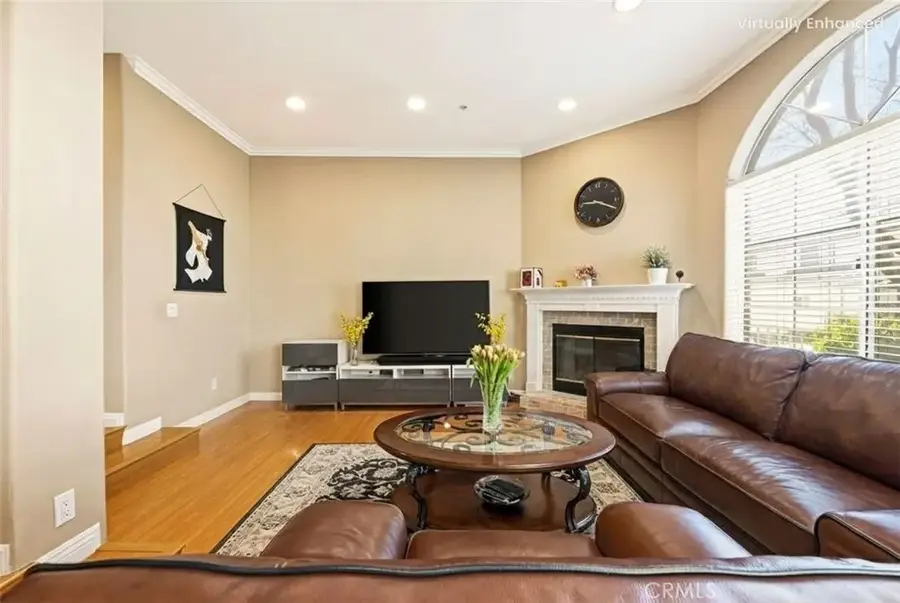 611 E Olive #106, Burbank, CA 91501 - #3