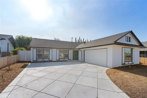 23832 La Rosa, Lake Forest, CA 92630