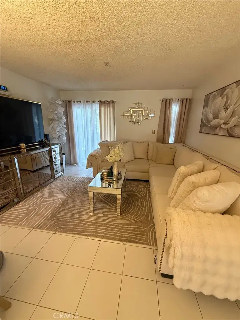 450 E 4th #103, Santa Ana, CA 92701 - #1