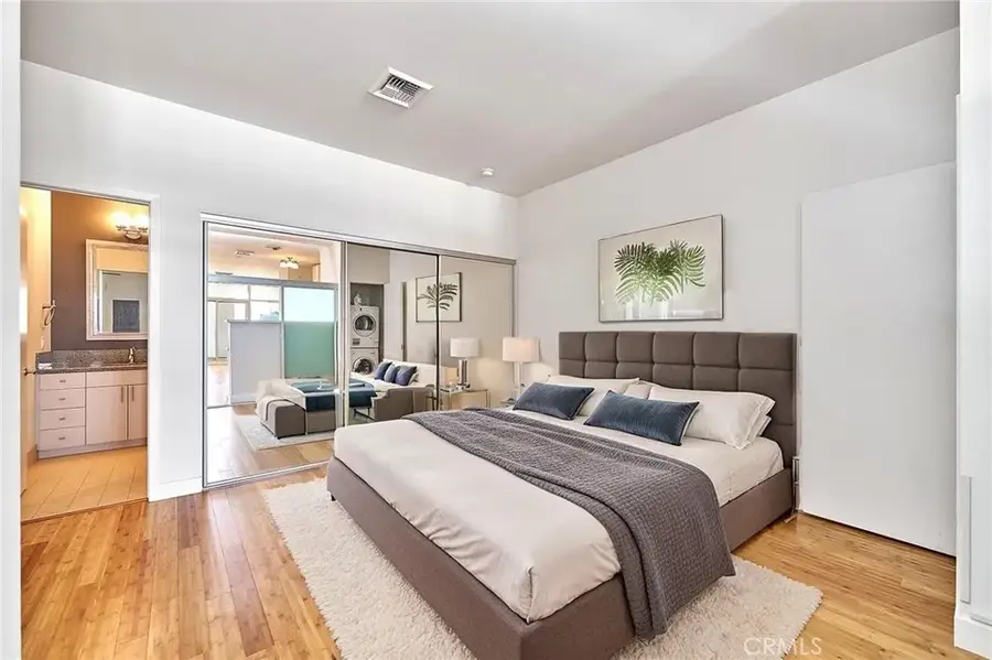 3810 Wilshire #1904, Los Angeles, CA 90010 - #3