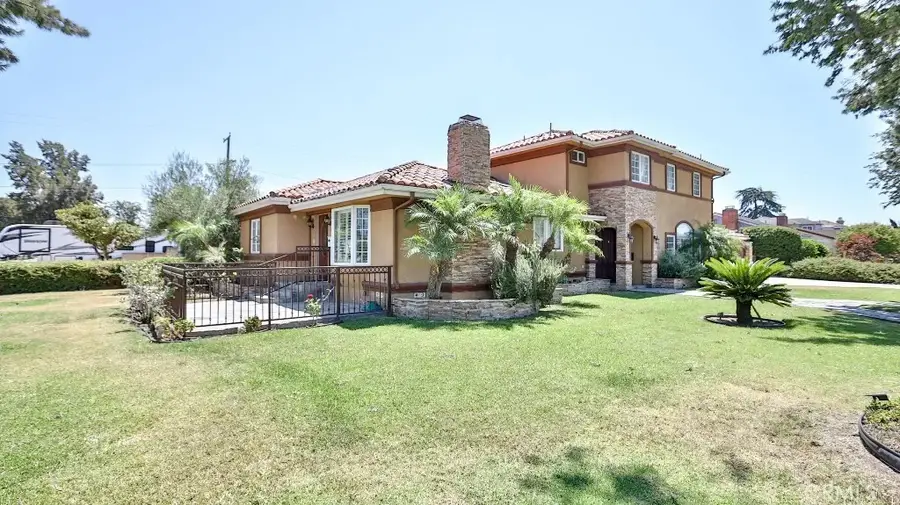4704 E Centralia Street, Long Beach, CA 90808 - #2