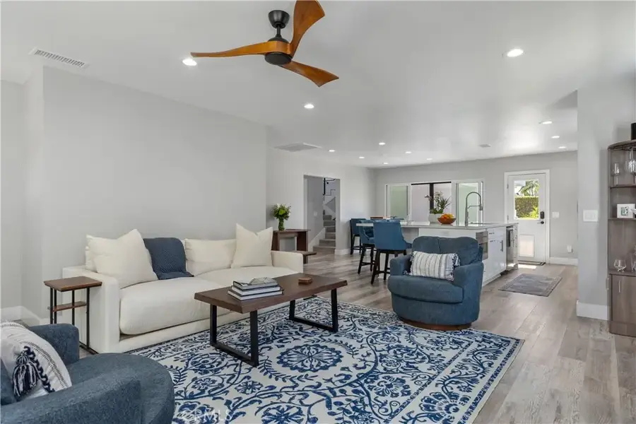 286 Glendora Avenue, Long Beach, CA 90803 - #2