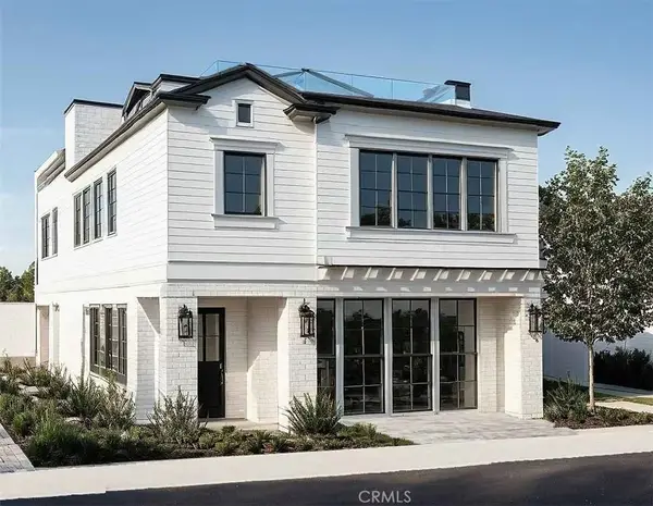 1589 E Ocean, Newport Beach, CA 92661