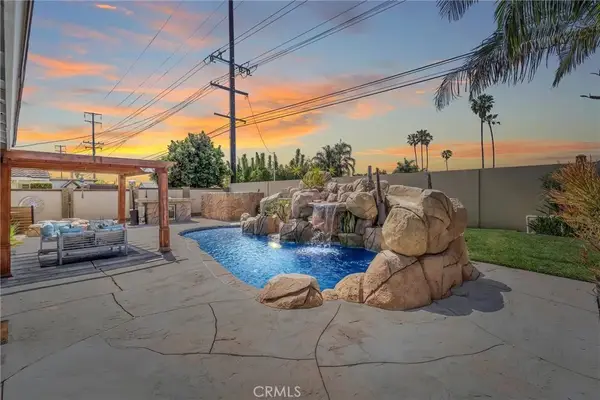 17267 Santa Isabel, Fountain Valley, CA 92708