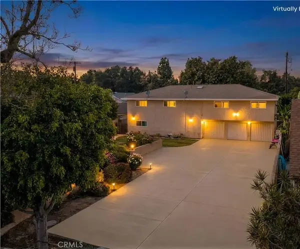 1003 W Myrtle Street, Santa Ana, CA 92703