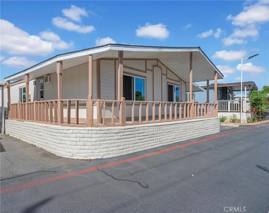 205 Duchess, Santa Ana, CA 92704 - #2