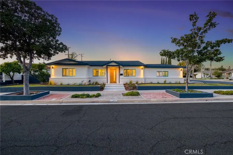 2705 E Orange Grove Avenue, Orange, CA 92867 - #2