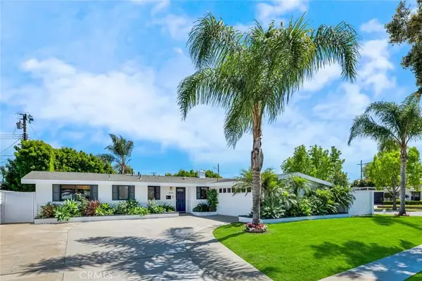 3076 Samoa Place, Costa Mesa, CA 92626