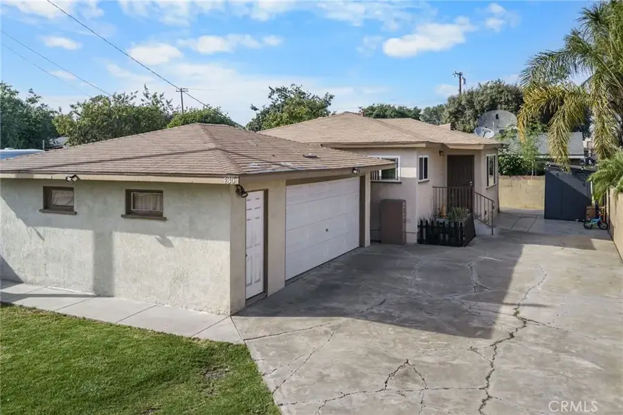 435 E Adams, Santa Ana, CA 92707 - #2