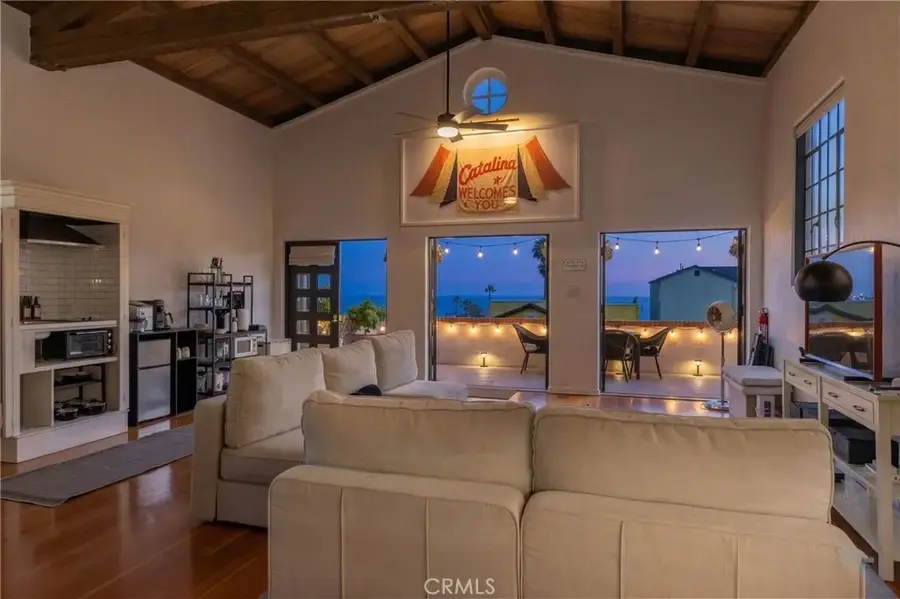 209 E Whittley, Avalon, CA 90704 - #3