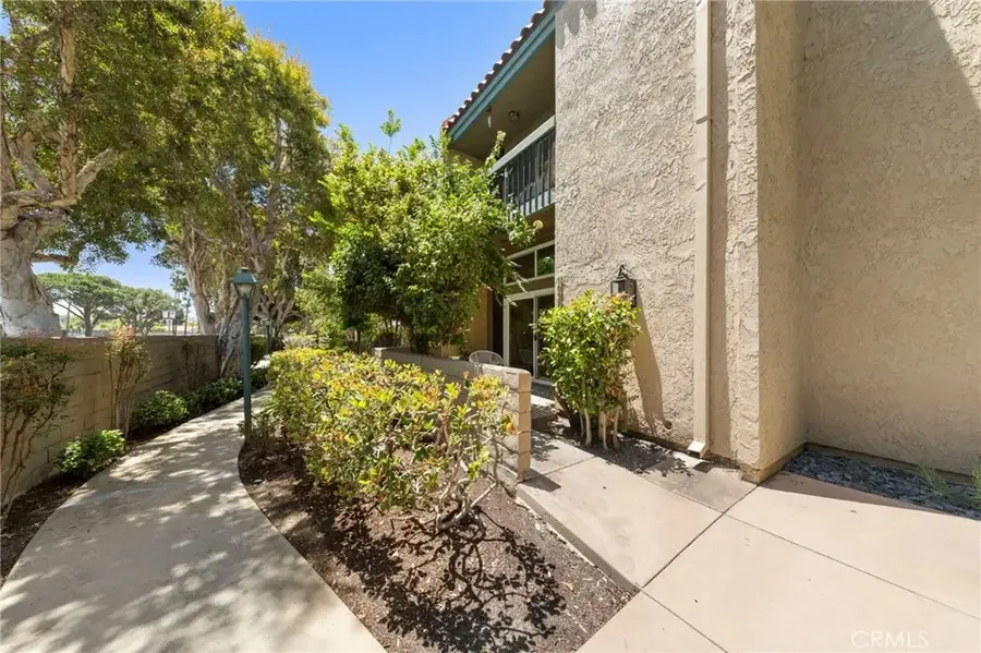 1028 Palo Verde Avenue, Long Beach, CA 90815 - #3