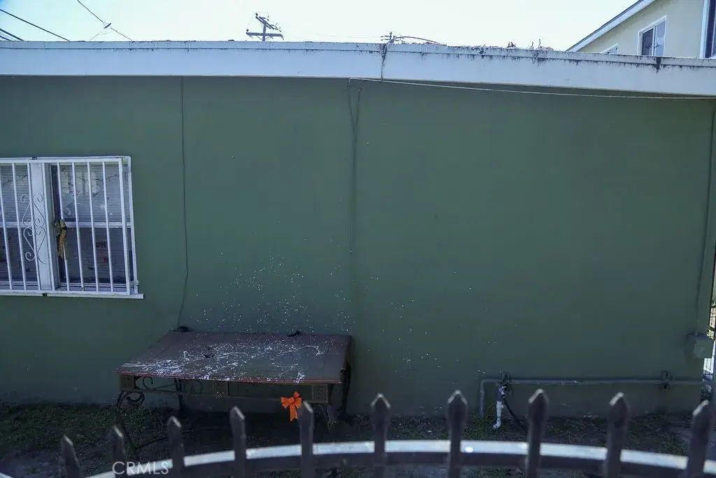 1430 W 19th, Long Beach, CA 90810 - #1