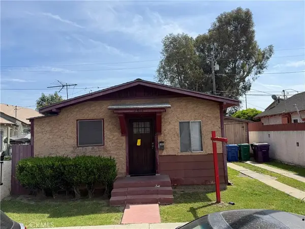 2412 Gale, Long Beach, CA 90810