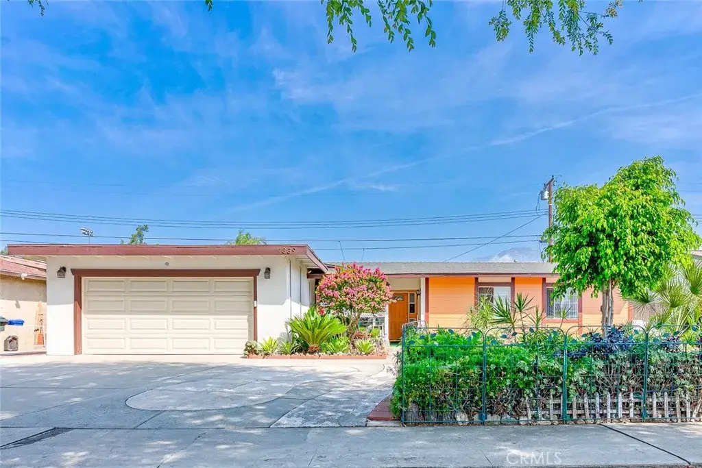 1339 W 11th, Upland, CA 91786 - #1