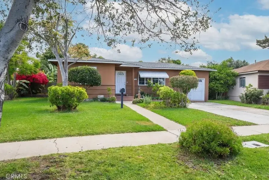 2105 S Rosewood, Santa Ana, CA 92707 - #2