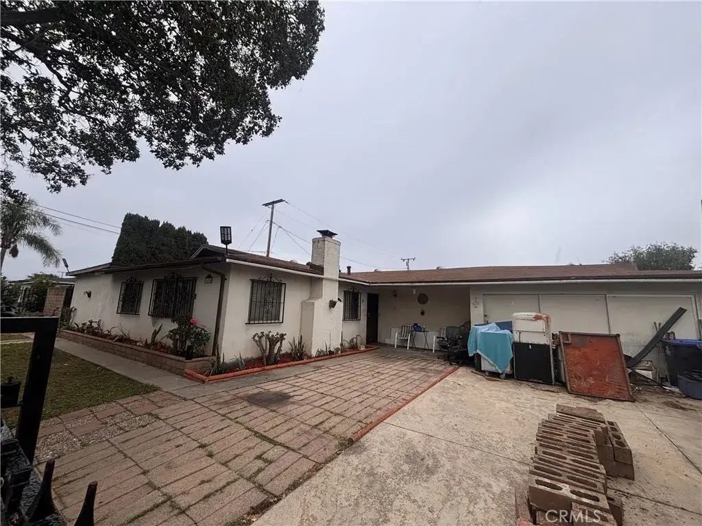 1638 W Pine Street, Santa Ana, CA 92703 - #1