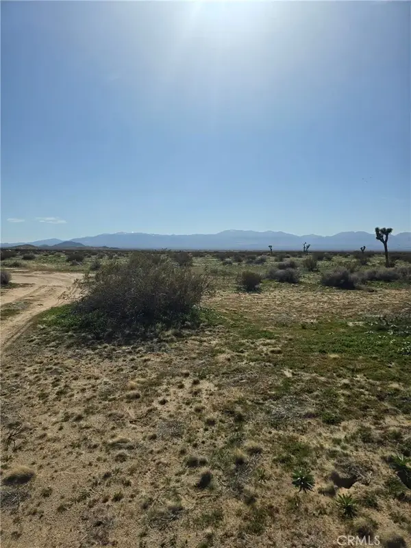 200 Avenue M-4, Lancaster, CA 93535