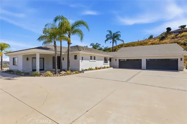 30931 Blackhorse, Canyon Lake, CA 92587