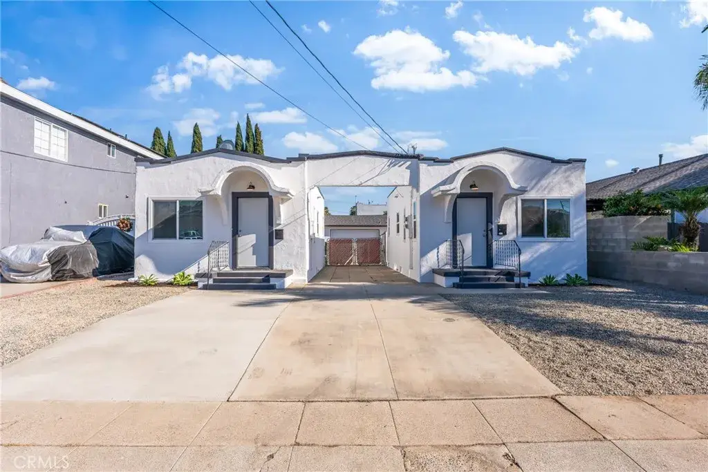 1412 Ravenna, Wilmington, CA 90744 - #1