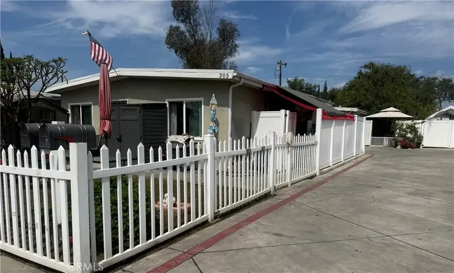 305 Grace Avenue, La Habra, CA 90631 - #2