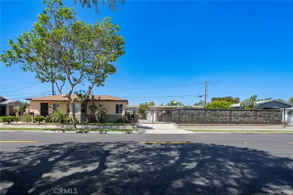 7411 Ira Avenue, Bell Gardens, CA 90201