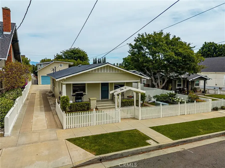 359 N Harwood, Orange, CA 92866 - #3