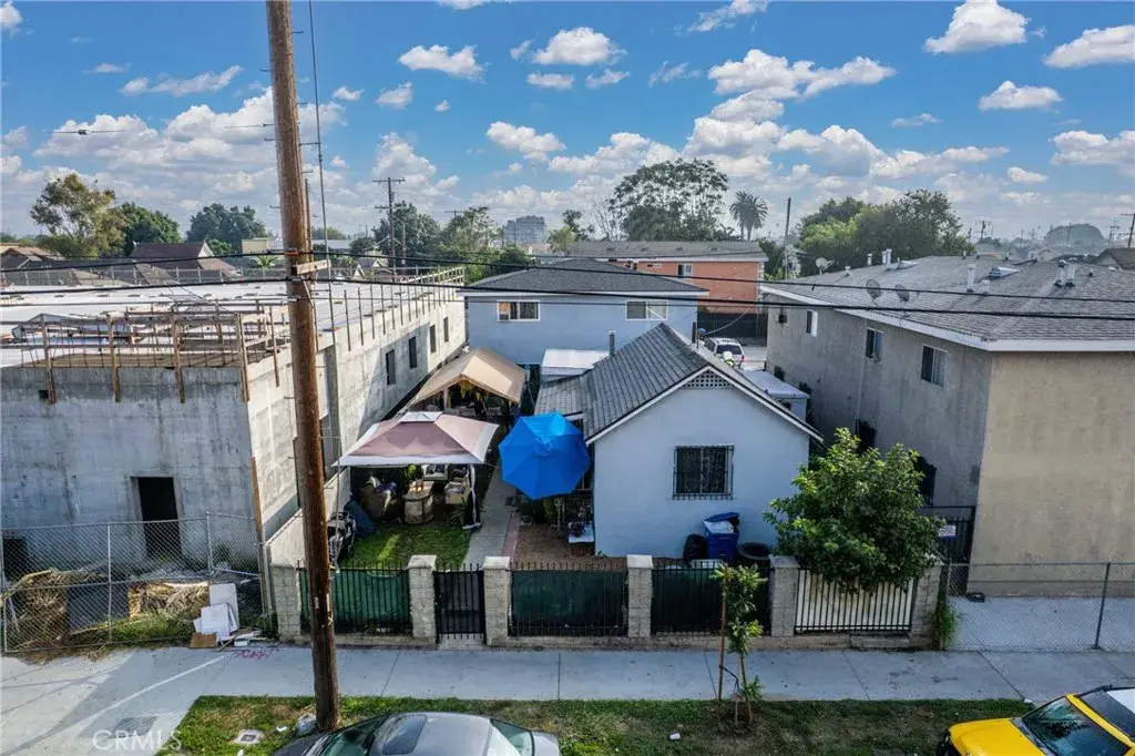 6118 S Main, Los Angeles, CA 90003 - #1