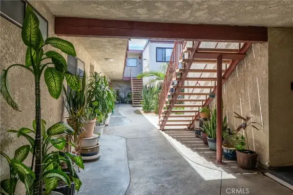 1001 Cherry #107, Long Beach, CA 90813