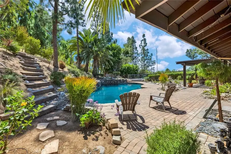 19882 Highcrest Circle, North Tustin, CA 92705 - #2