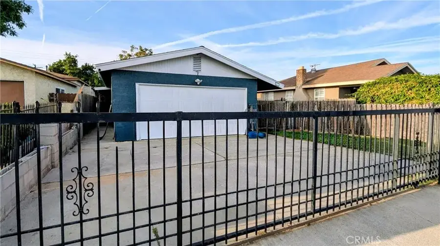 417 W Pear, Compton, CA 90222 - #2