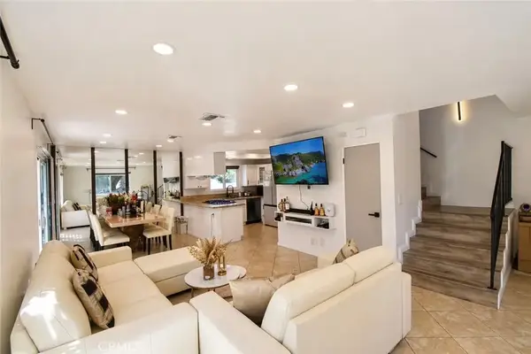 128 Fairview Street #1, Santa Ana, CA 92704