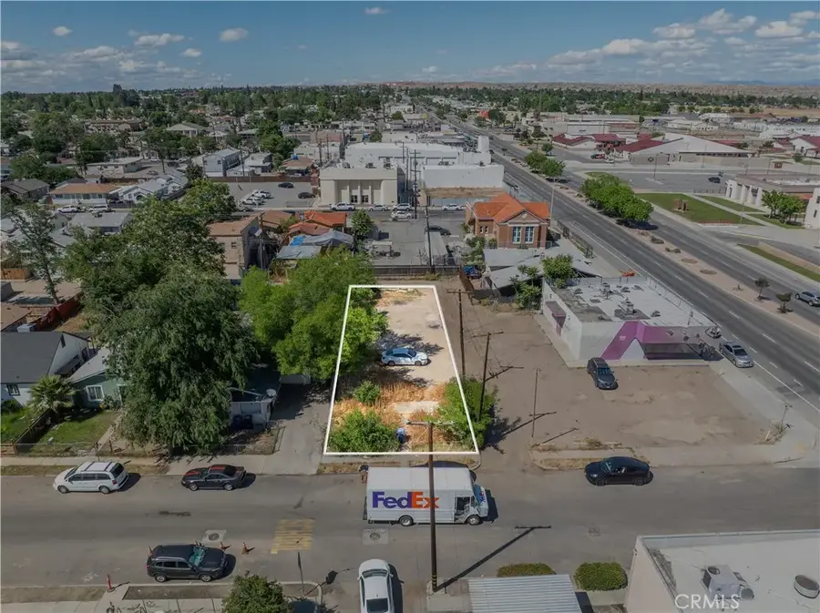 106 Woodrow, Bakersfield, CA 93308 - #2