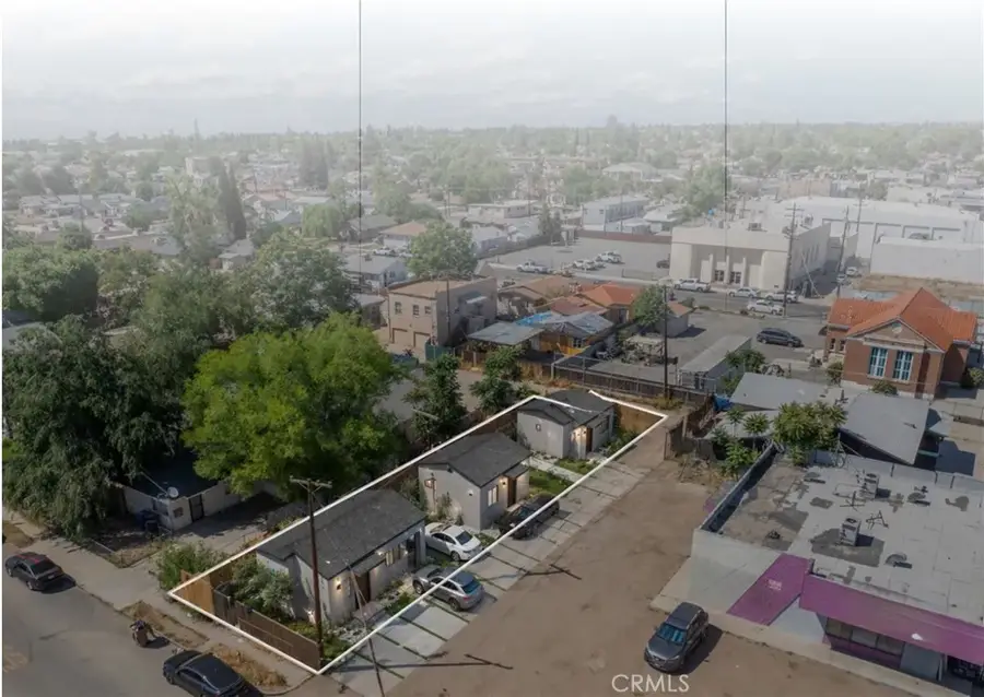 106 Woodrow, Bakersfield, CA 93308 - #3