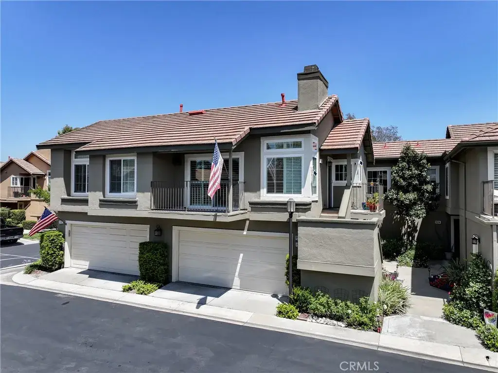 512 S Hollydale, Anaheim, CA 92808 - #1