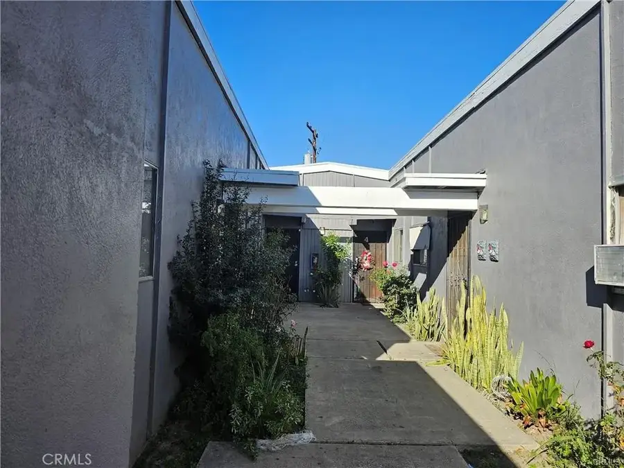 2121 W Catalina, Anaheim, CA 92801 - #2