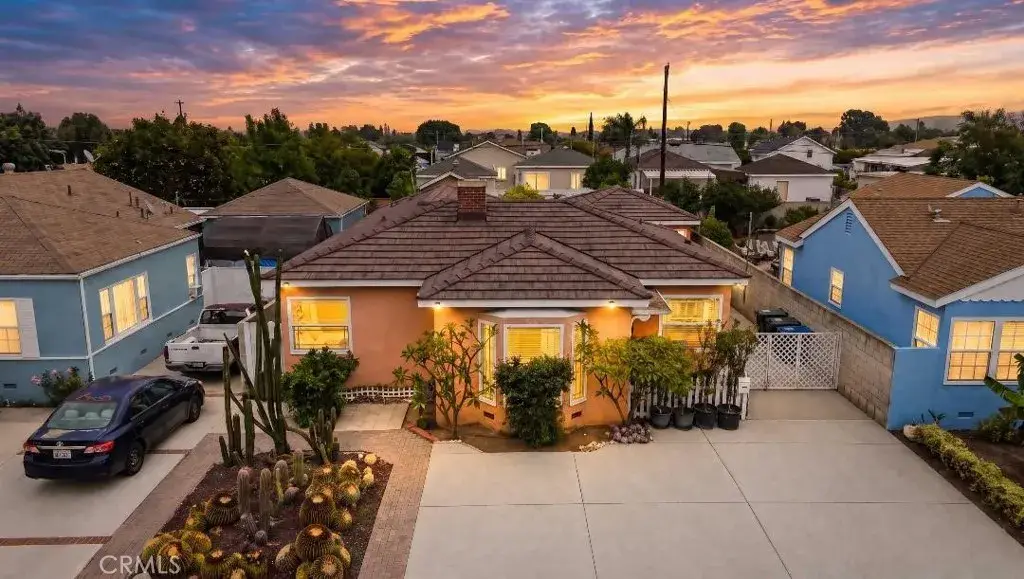1229 S Flower, Santa Ana, CA 92707 - #1