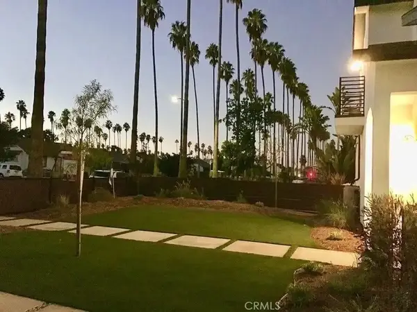 4928 8th Avenue, Los Angeles, CA 90043
