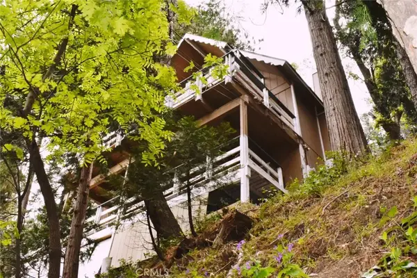 25145 Valle, Crestline, CA 92325
