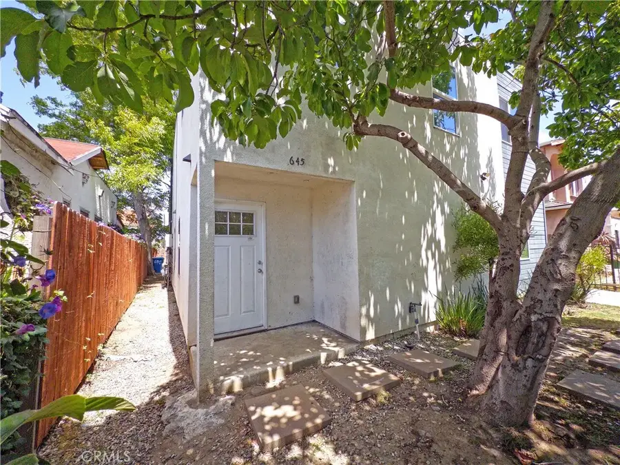 645 W 97th, Los Angeles, CA 90044 - #2