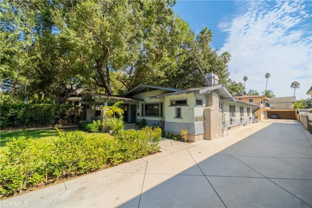 580 N Holliston Avenue, Pasadena, CA 91106 - #1