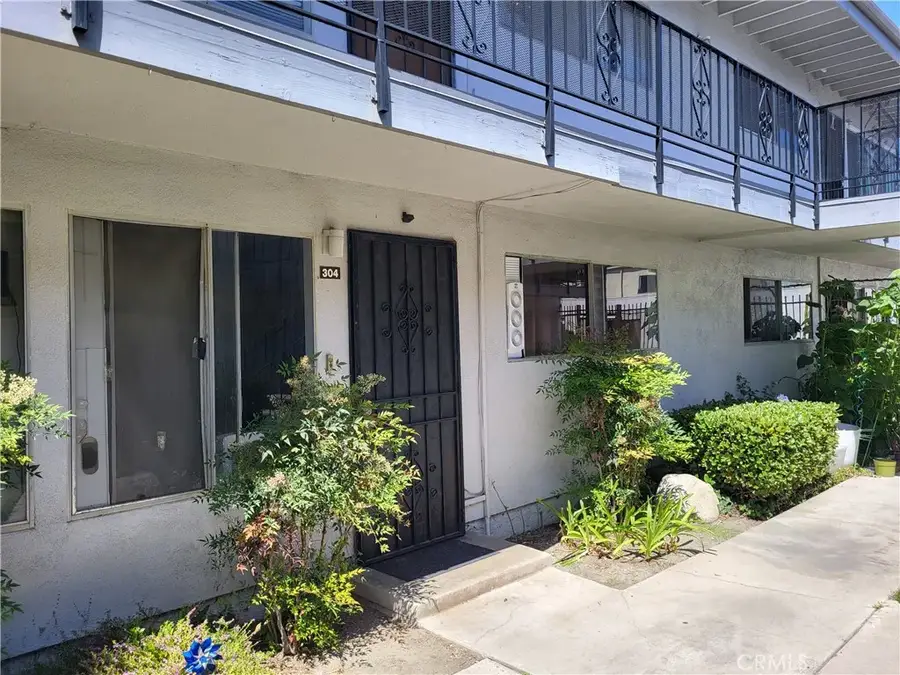 5500 Ackerfield #304, Long Beach, CA 90805 - #2