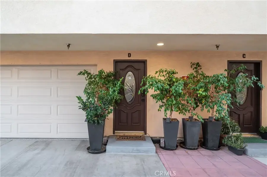 9882 Broadway #D, Anaheim, CA 92804 - #3