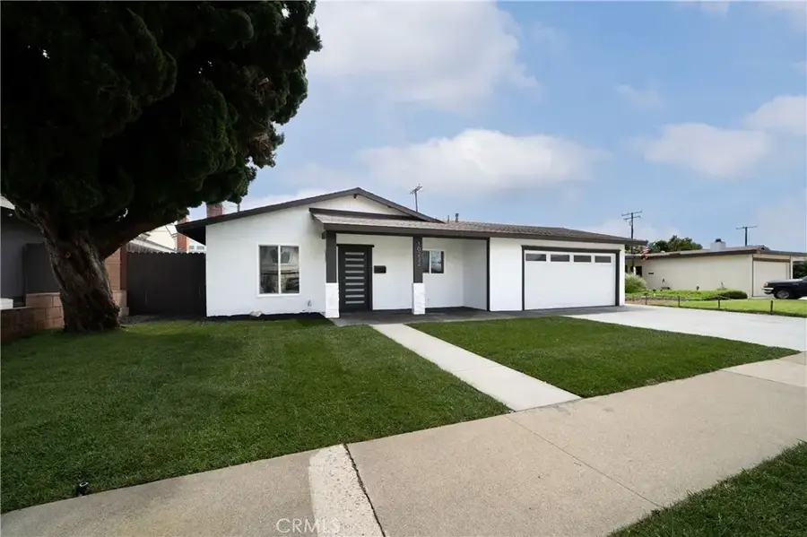 10232 Halawa, Huntington Beach, CA 92646 - #2