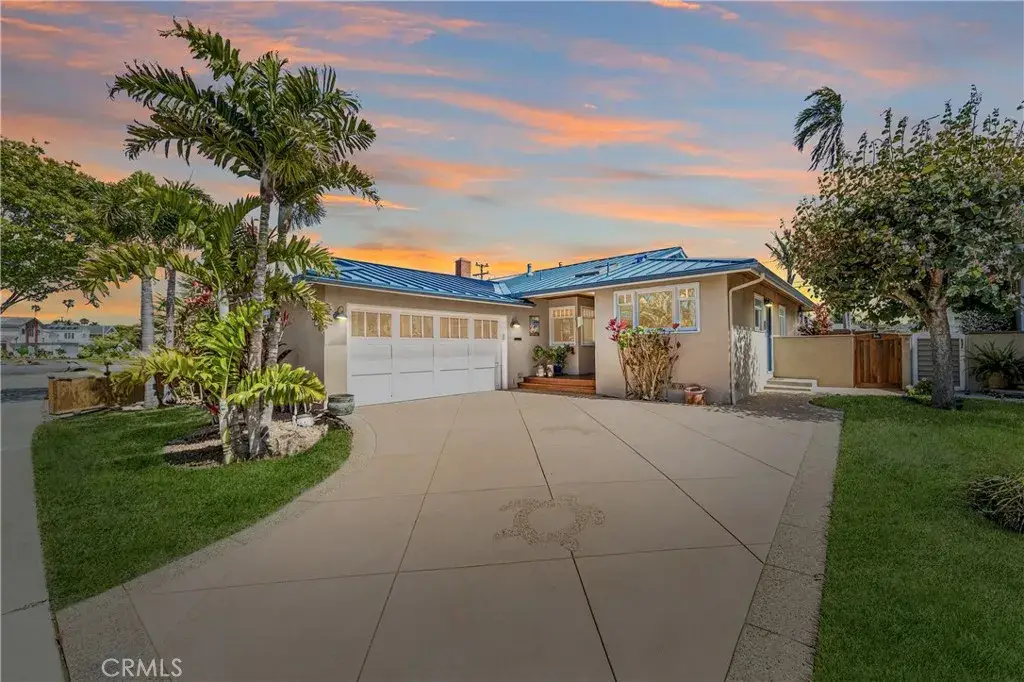 800 Driftwood Avenue, Seal Beach, CA 90740 - #1
