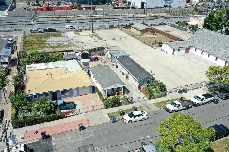 1831 W 3rd, Santa Ana, CA 92703 - #3
